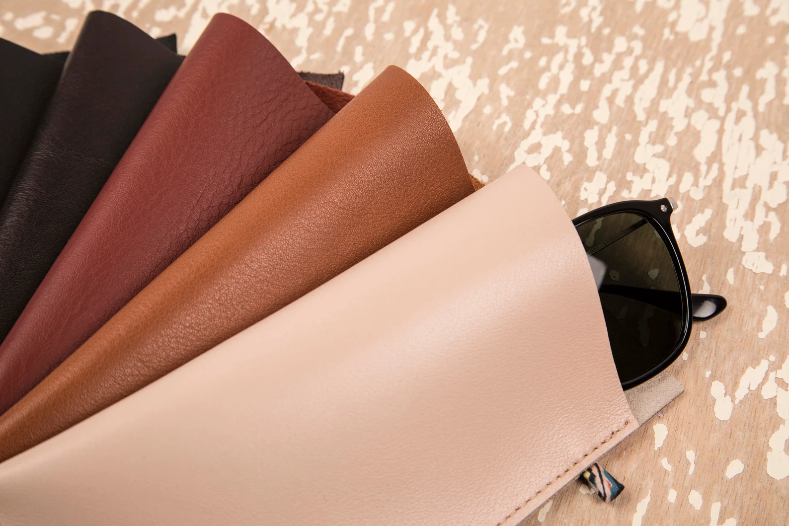 Leather eyeglass case for men and women