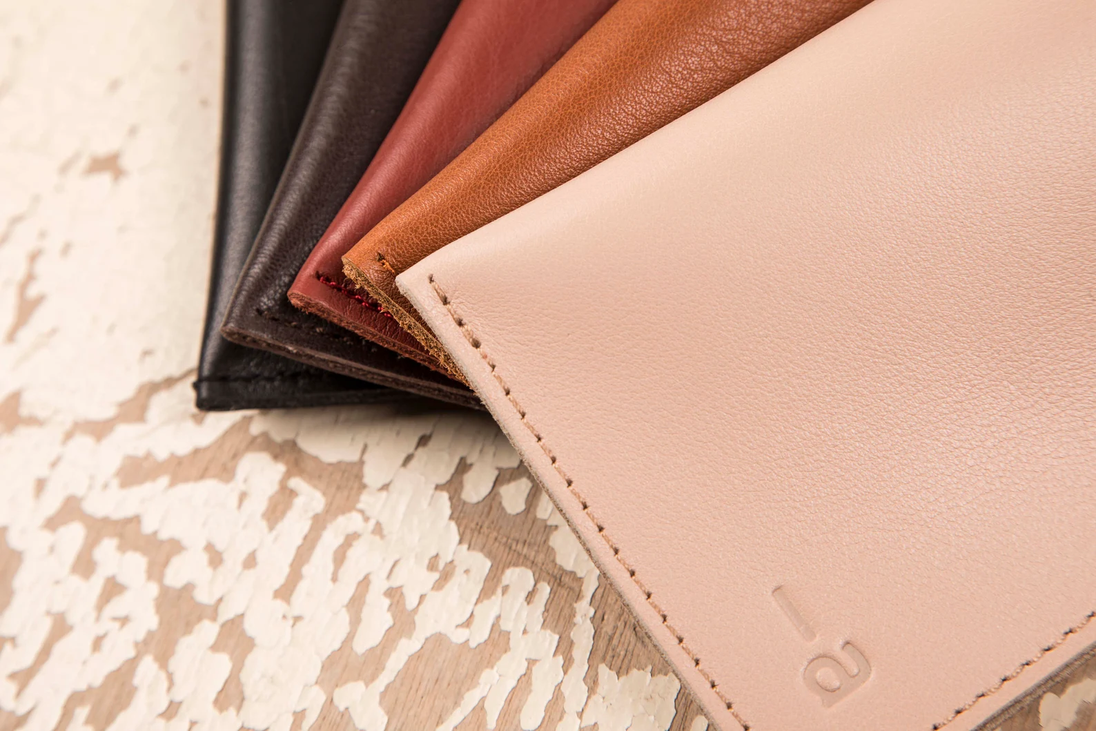 Leather eyeglass case for men and women - Image 4