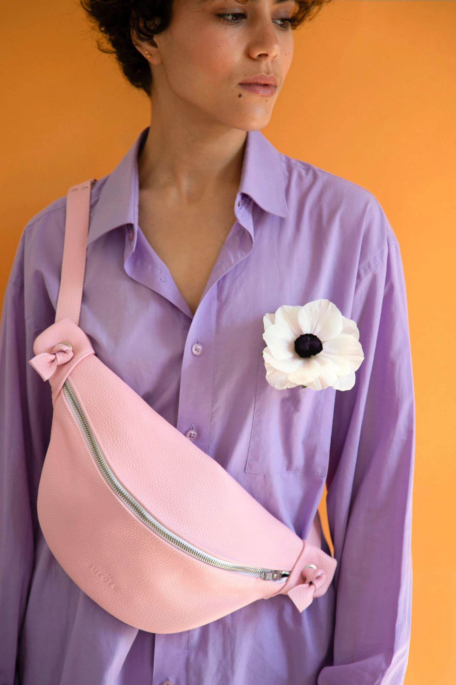 Women's leather fanny pack