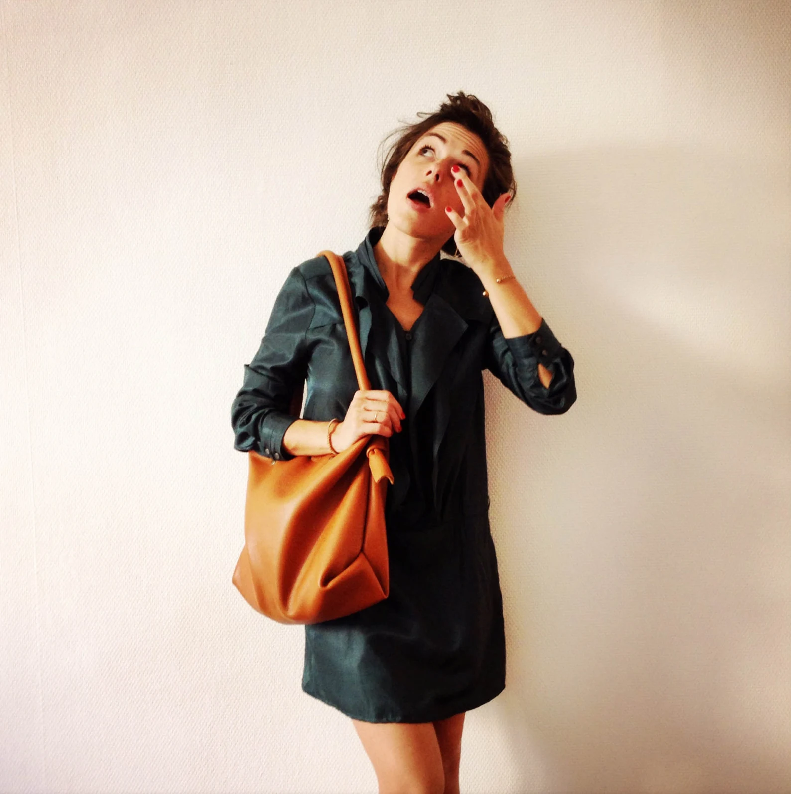 Camel leather handbag for women - Image 2