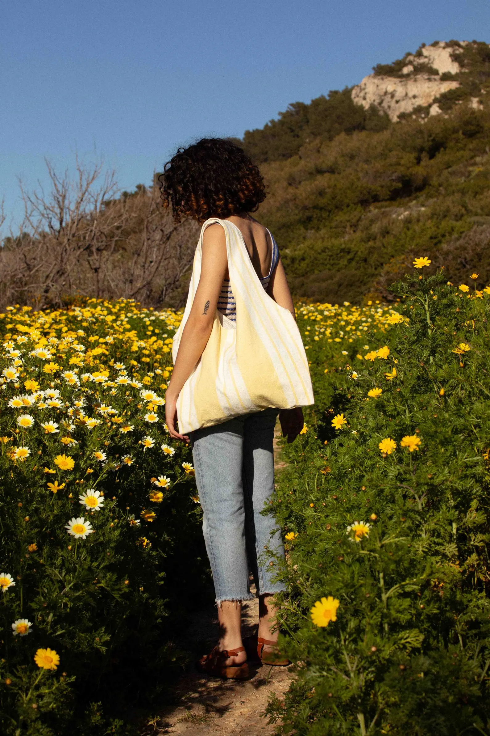 Marthe tote bag - vintage fabric with pale yellow stripes - Image 3