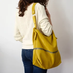 Alternative view of Bonnie Medium capsule Camel - Ajustable