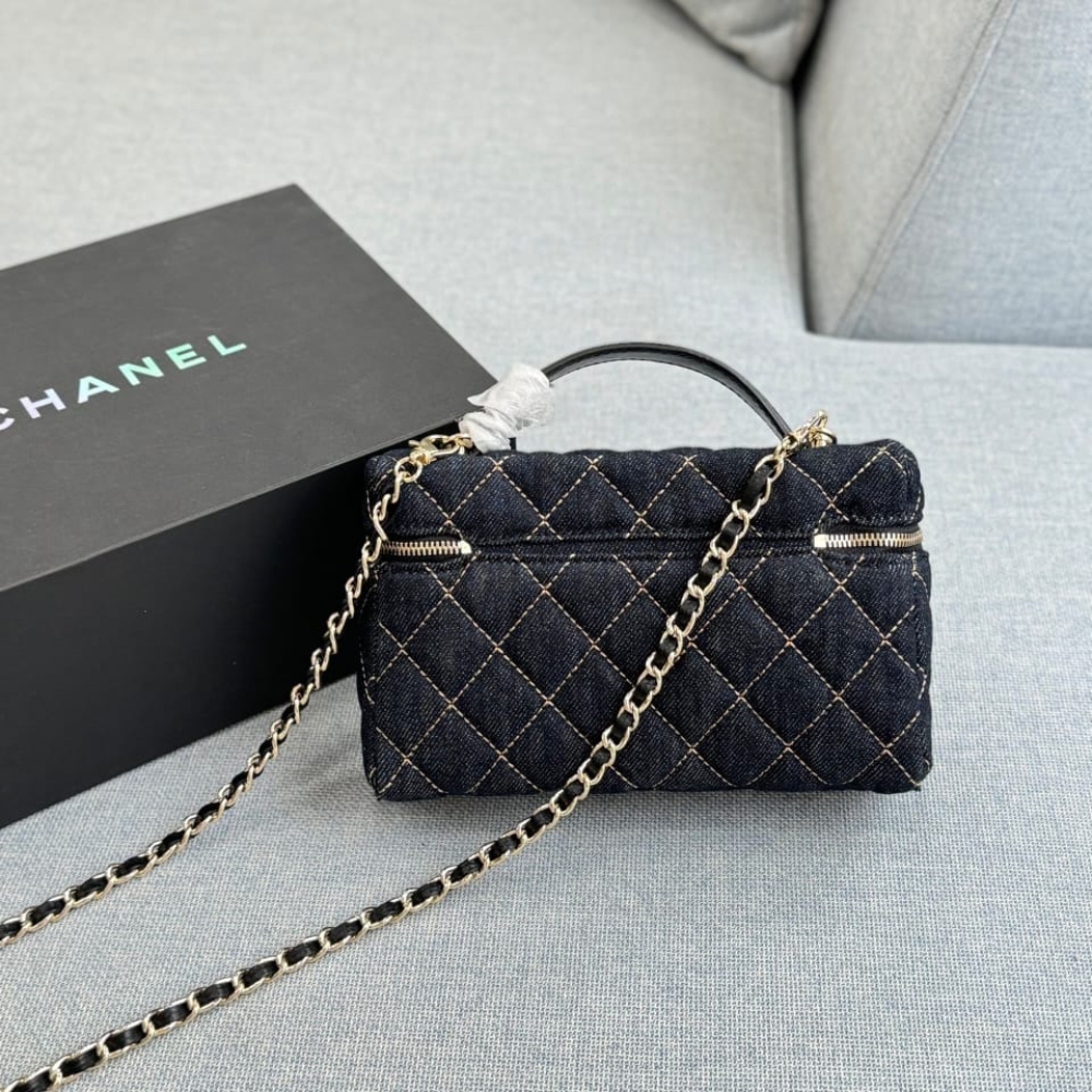 Chanel Classic Vanity with Chain Gold Metal Denim Dark Blue 19cm AP4385 B23492 U7663 - Image 3