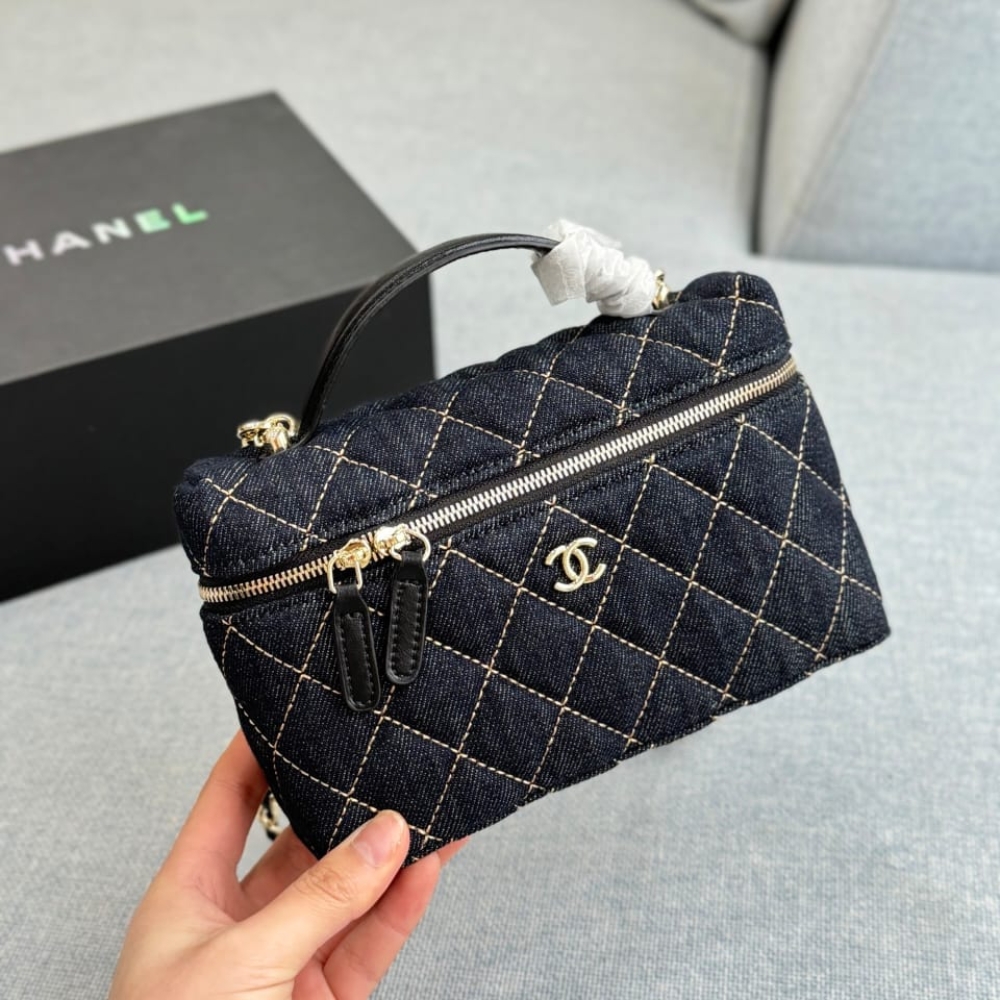 Chanel Classic Vanity with Chain Gold Metal Denim Dark Blue 19cm AP4385 B23492 U7663 - Image 7